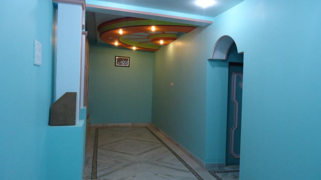 Krishna Paying Guest House Варанаси Экстерьер фото